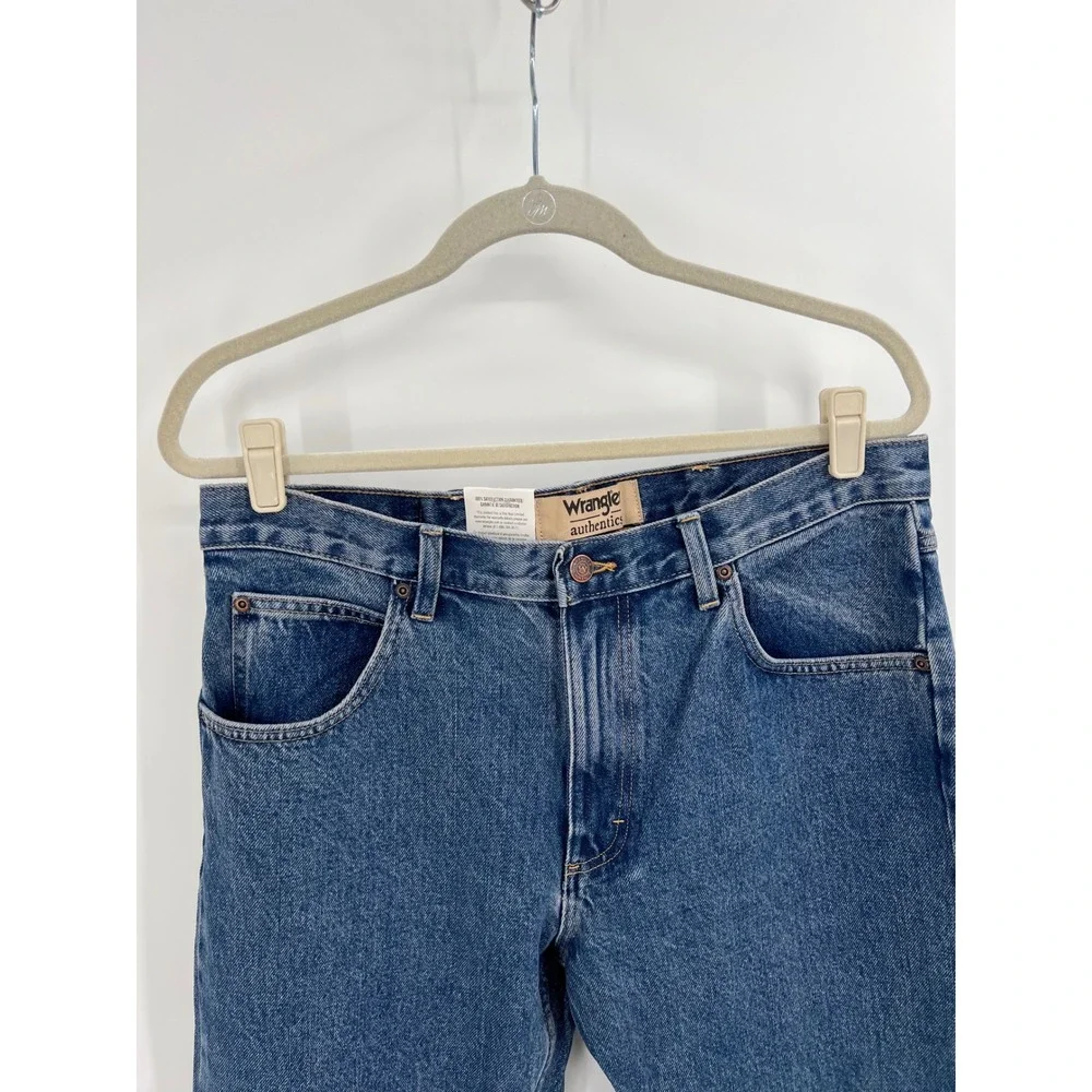 Wrangler Authentics Classic Straight Leg Jeans Blue Denim 10ZM100SW 34x28 NWT